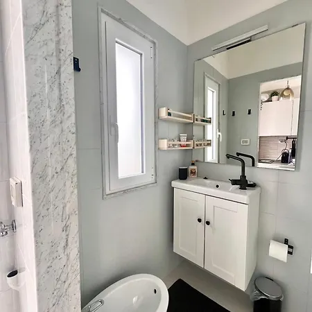Attic8 Apartment Bari