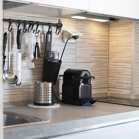 Attic8 شقة باري