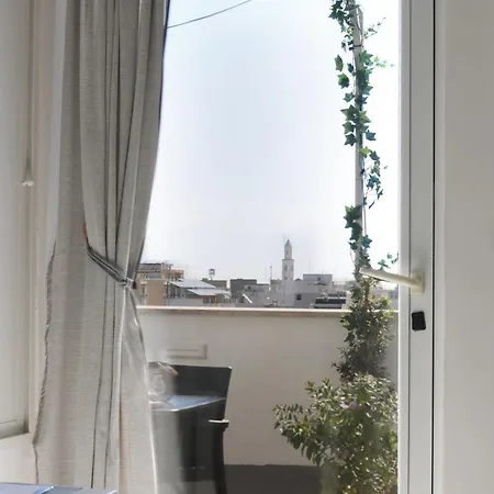 Attic8 Bari